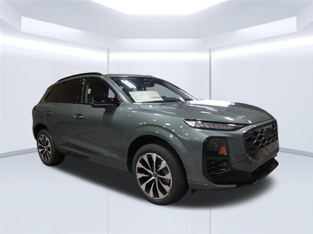 Thumbnail: 2026 Audi Q3 - 7