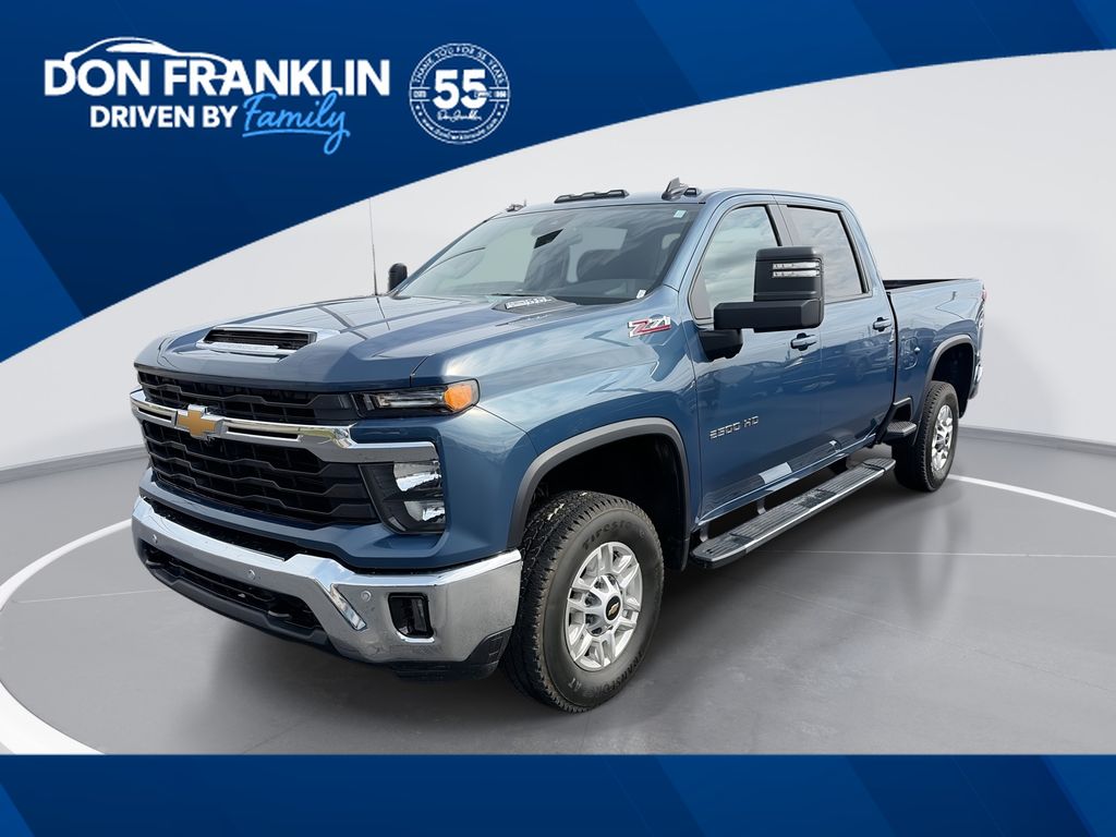 Lakeshore Blue Metallic 2025 Chevrolet Silverado 2500HD LT Crew Cab 4WD Pickup Truck Four-Wheel Drive Automatic