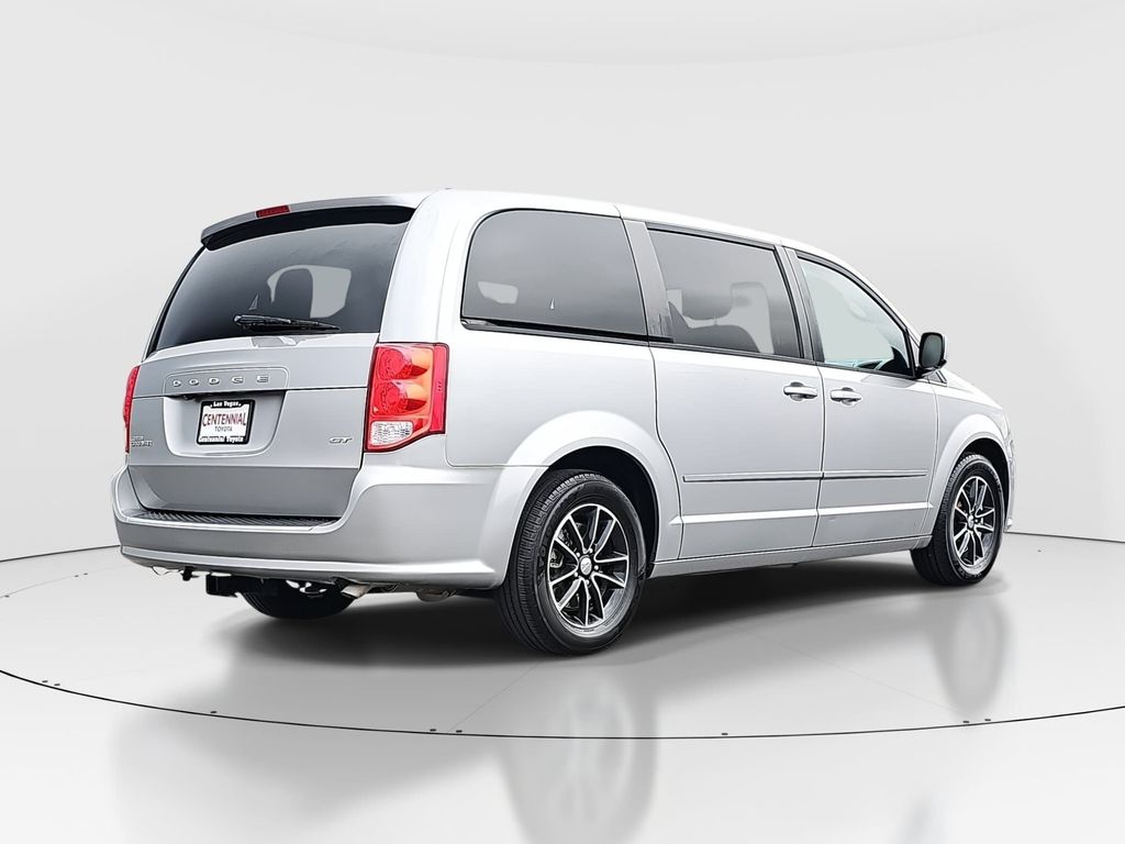 Used 2017 Dodge Grand Caravan Van