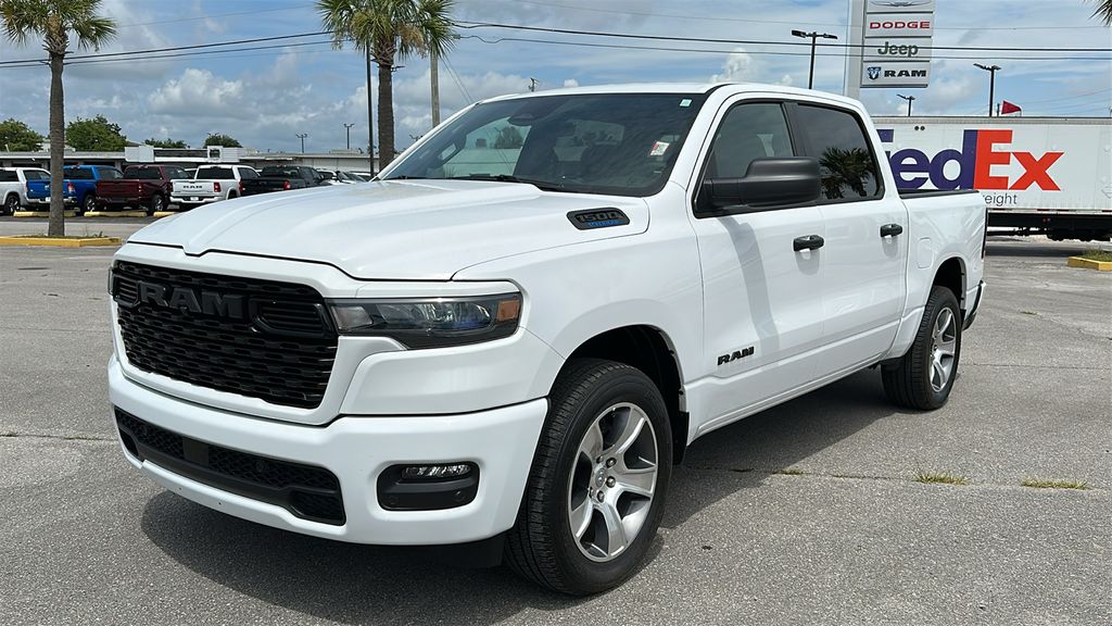 2025 RAM 1500 Tradesman 4x4 Crew Cab 5'7's photo