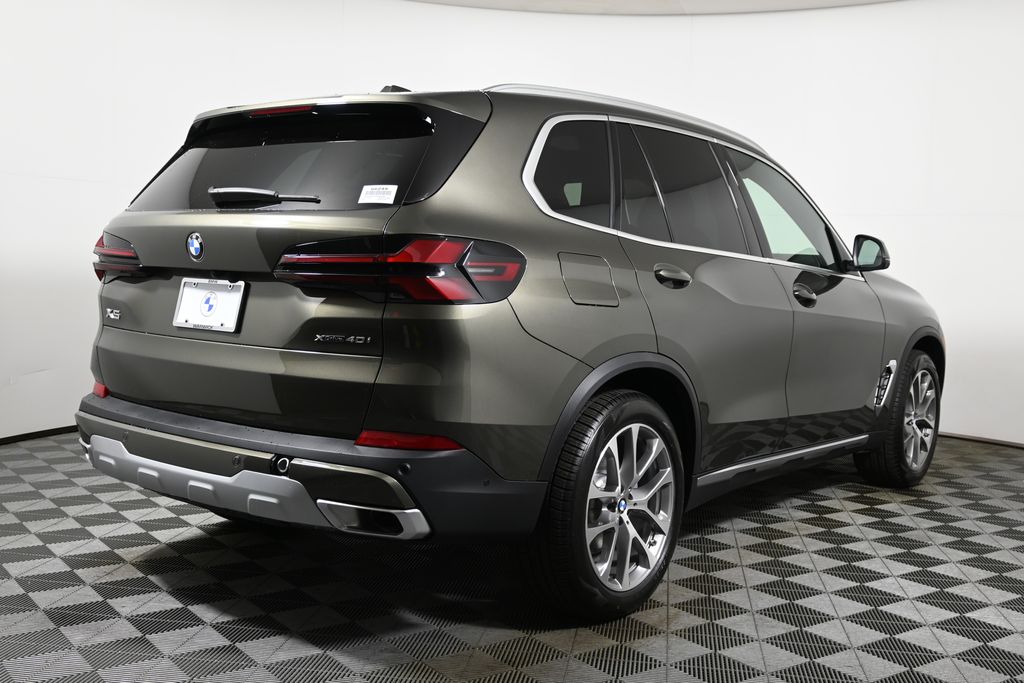Thumbnail: 2026 BMW X5 - 7