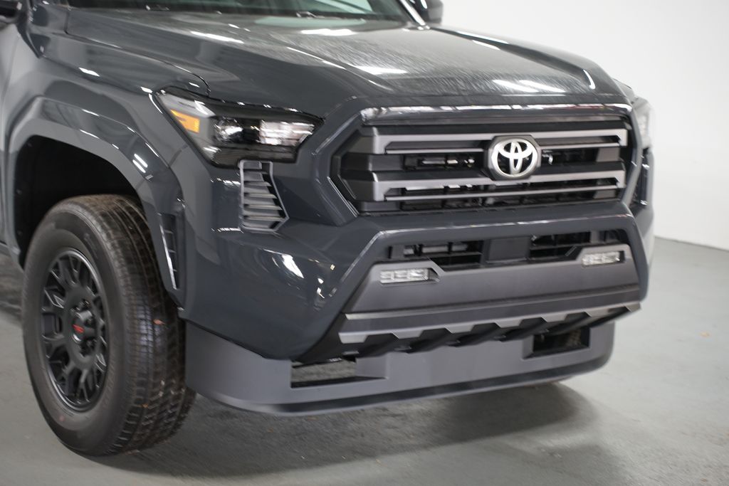 Thumbnail: 2025 Toyota Tacoma - 4