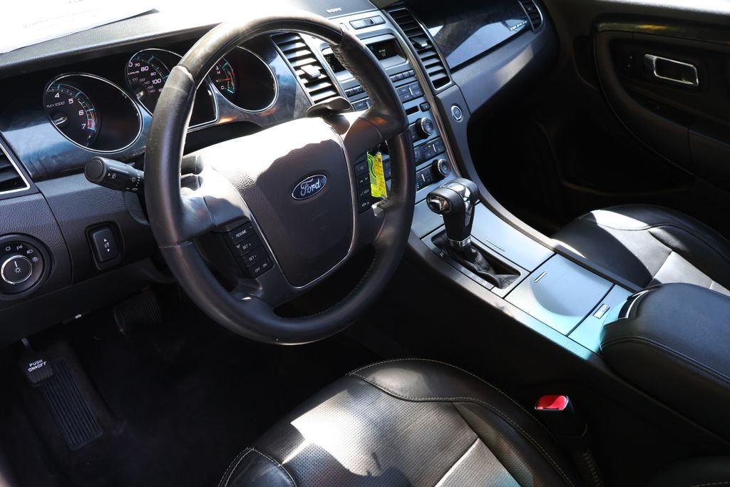 Thumbnail: 2012 Ford Taurus - 26