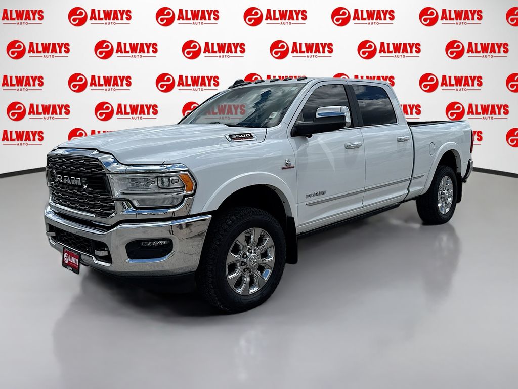 2022 RAM 3500 Limited Crew Cab 4WD
