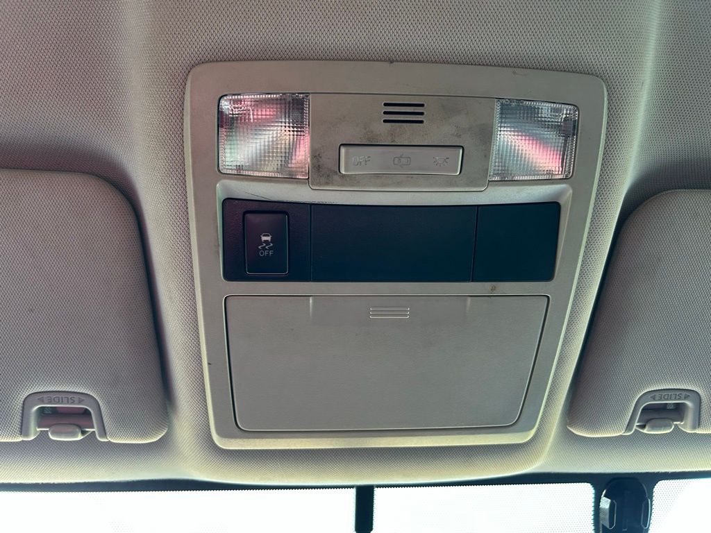 Thumbnail: 2017 Toyota Tacoma - 26