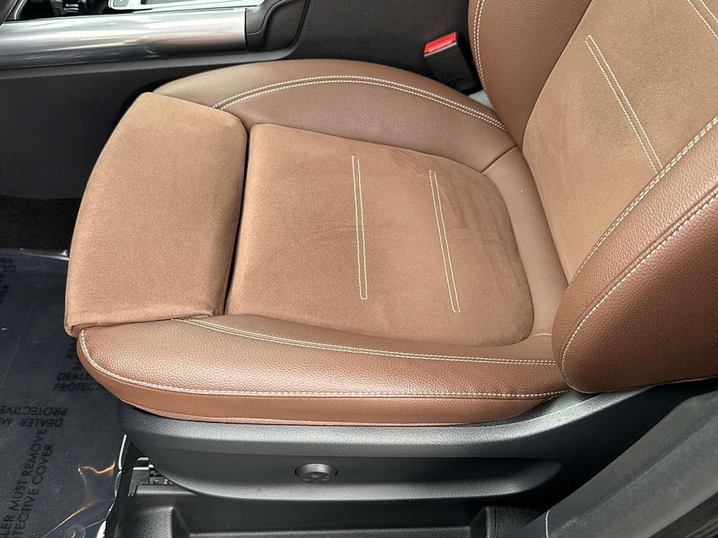 Thumbnail: 2025 Mercedes-Benz GLA - 32