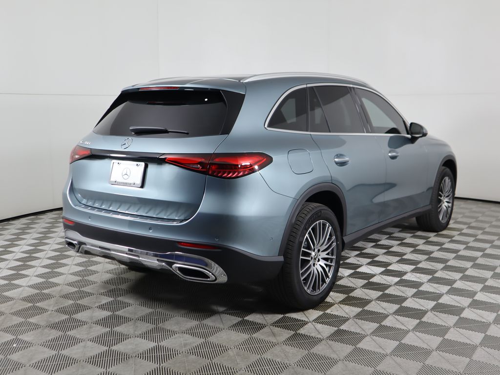 Thumbnail: 2026 Mercedes-Benz GLC - 5