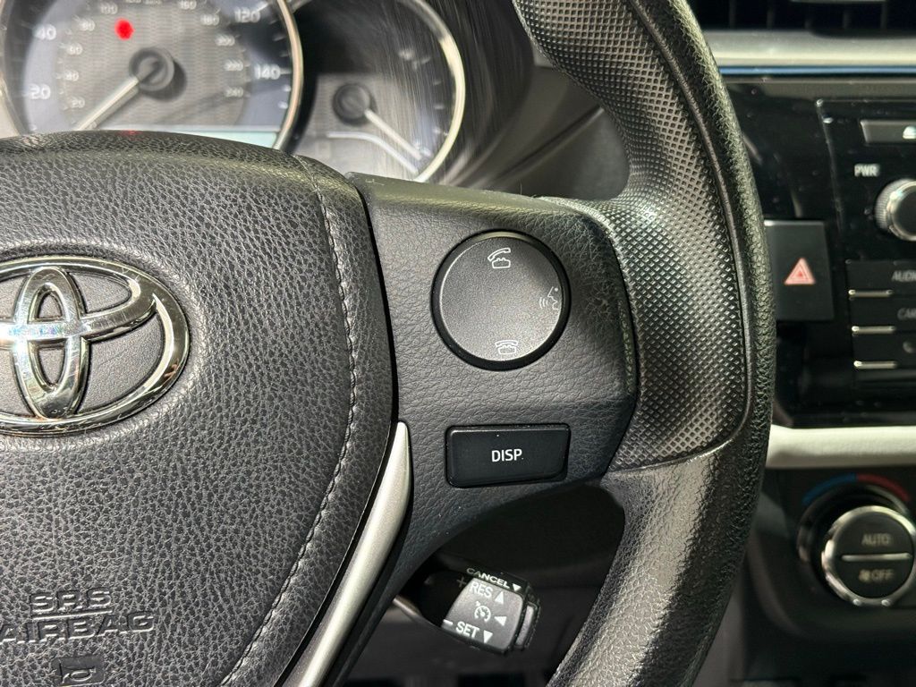 Thumbnail: 2015 Toyota Corolla - 22