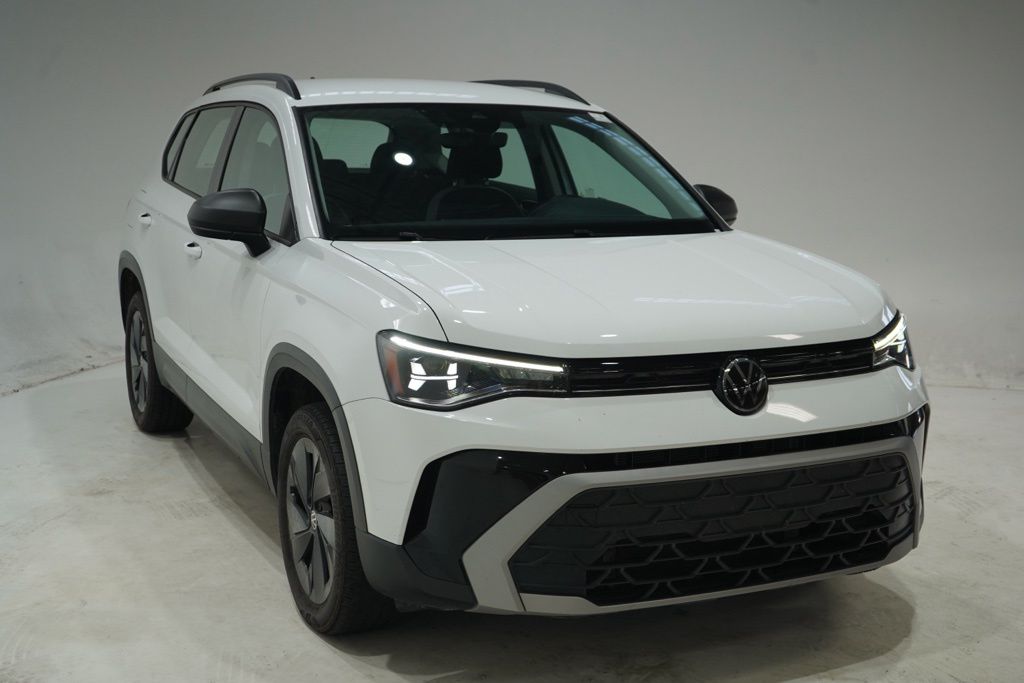 2025 Volkswagen Taos S FWD