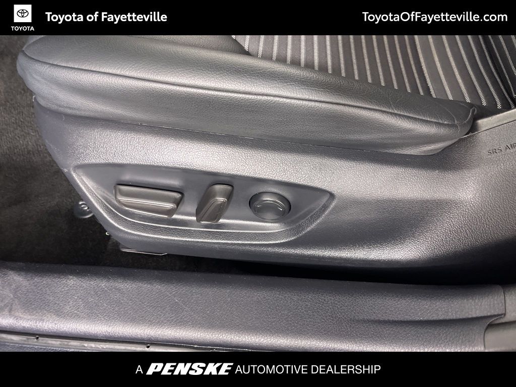 Thumbnail: 2024 Toyota Camry - 22