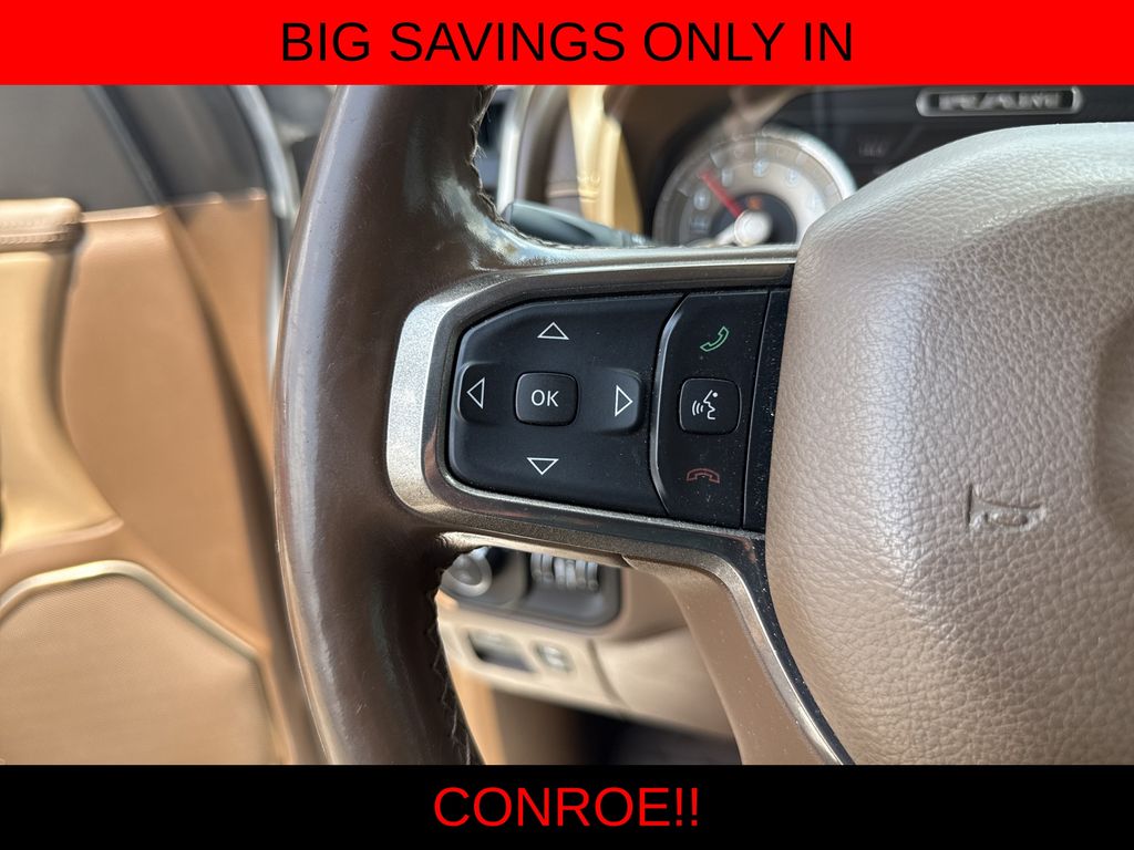 2019 Ram 1500 Limited White at Victoria Chrysler Dodge Jeep Ram