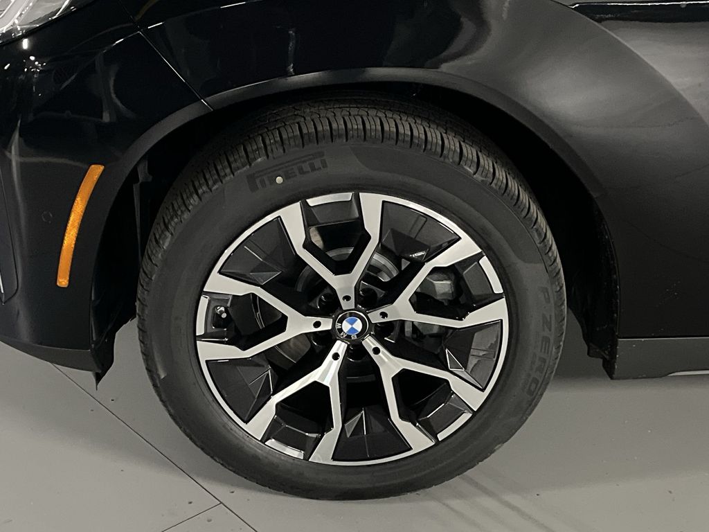 Thumbnail: 2026 BMW X3 - 10