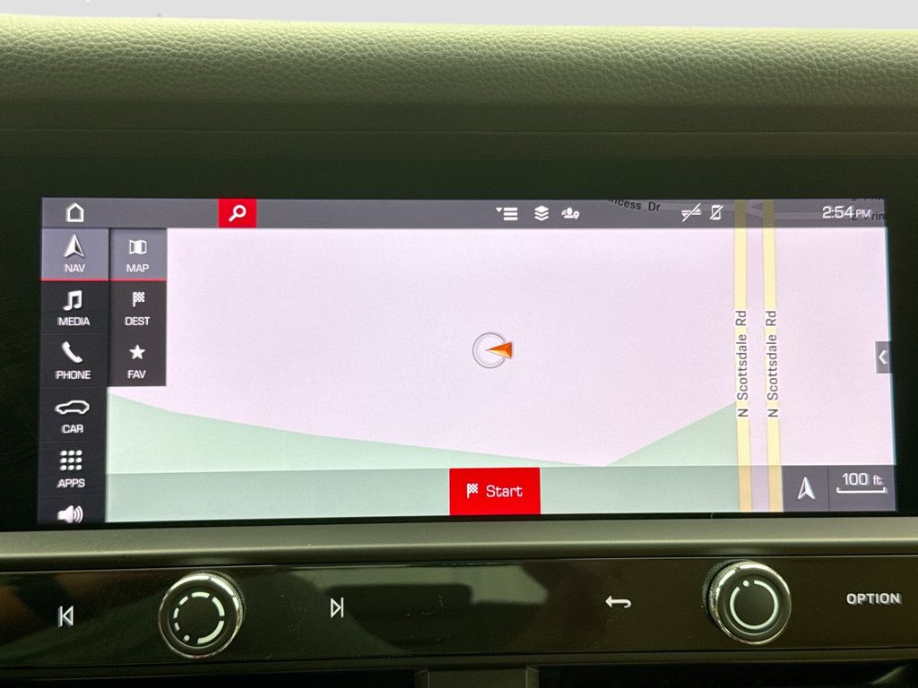 Thumbnail: 2025 Porsche Macan - 16