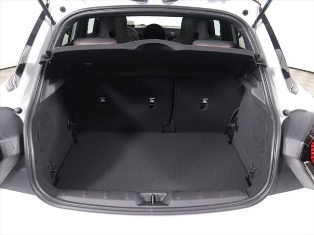 Thumbnail: 2026 MINI Cooper - 25