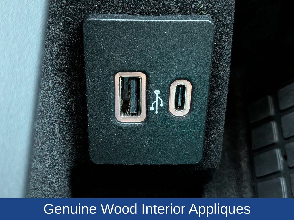 2022 Lincoln Navigator Standard