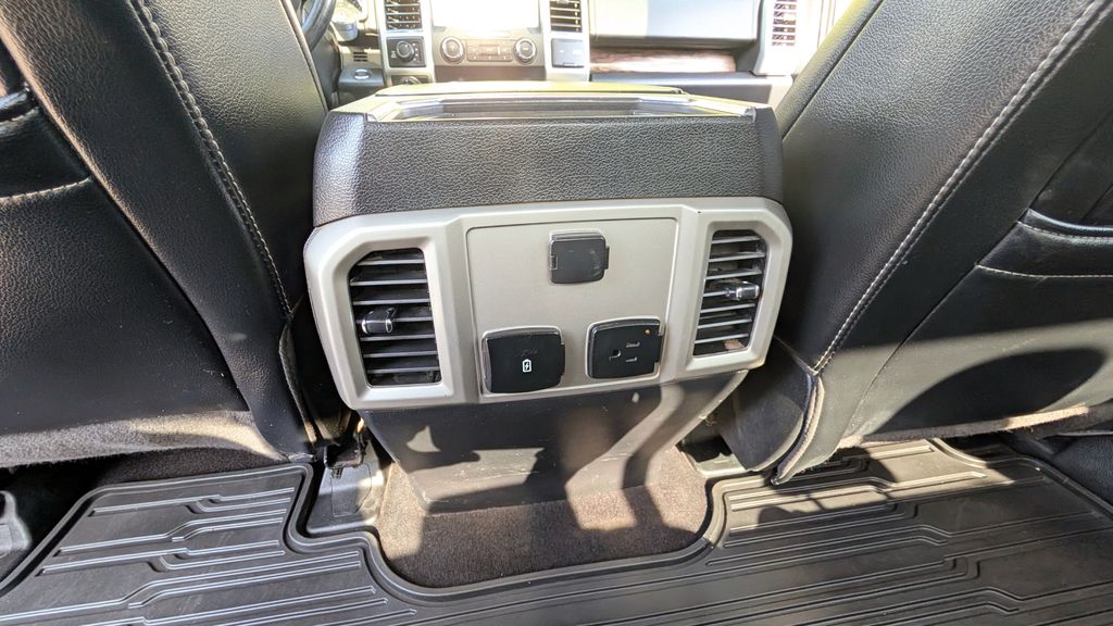 Used 2019 Ford F-150 Lariat 4D SuperCrew