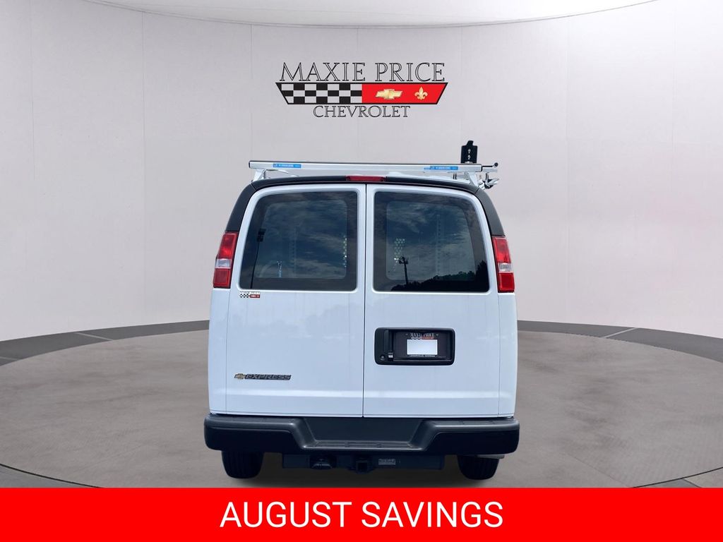 New 2026 Chevrolet Express 2500 Van