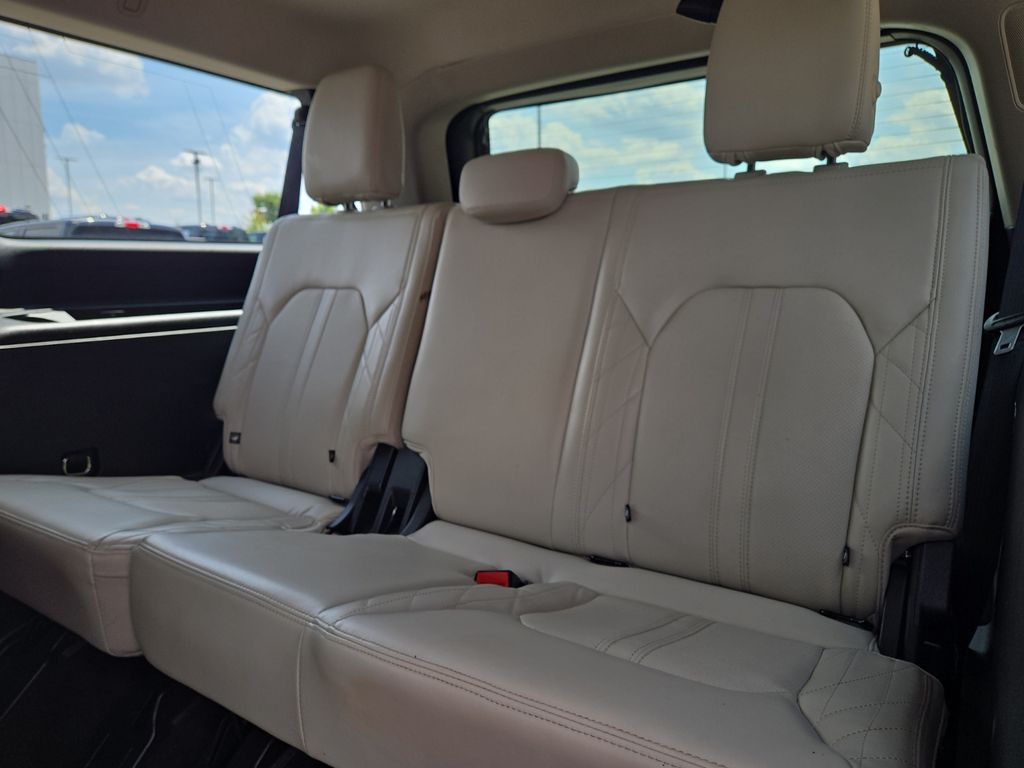 Used 2020 Ford Expedition Max Platinum For Sale in Farmington, AR