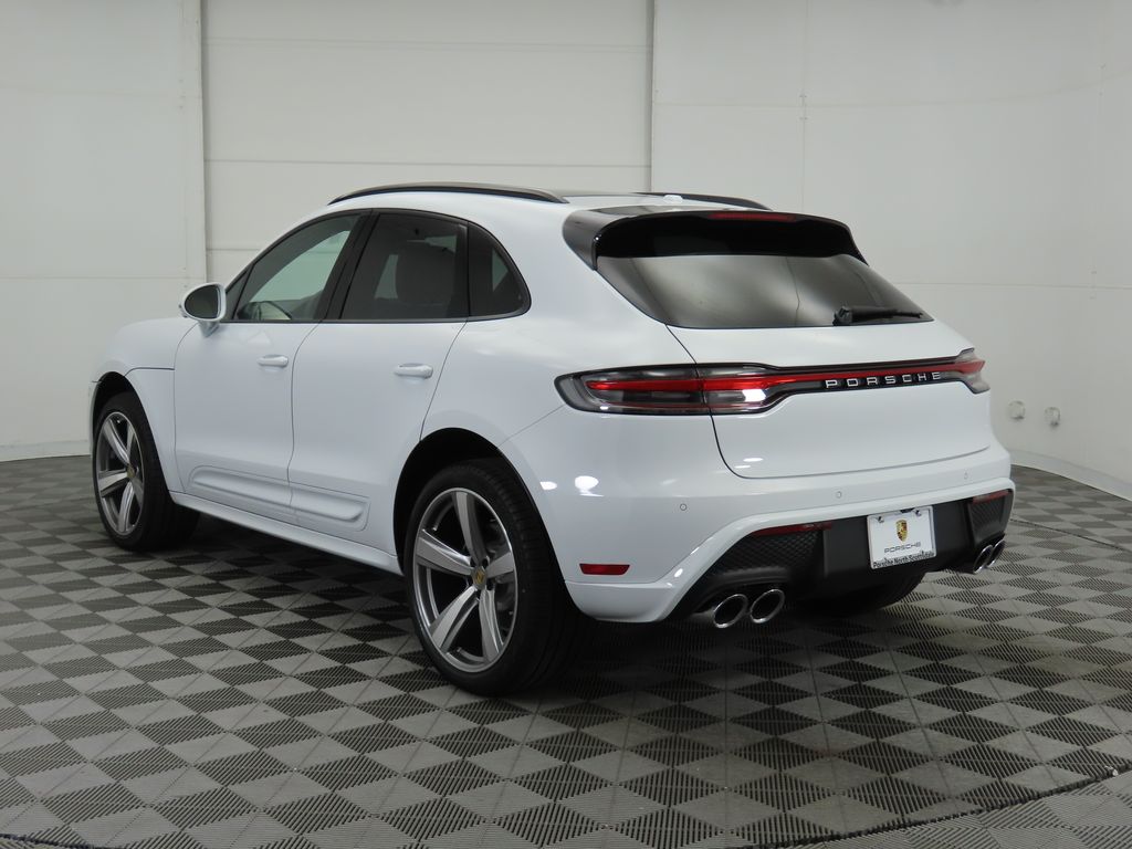 2024 Porsche Macan  7