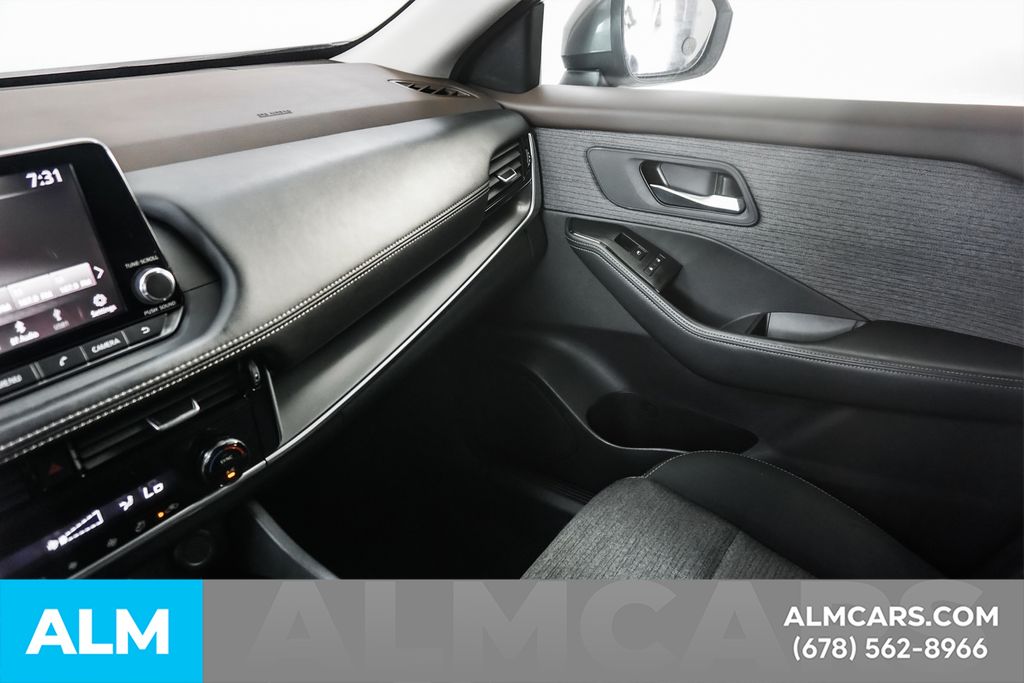 Used 2022 Gray Nissan SV image 40