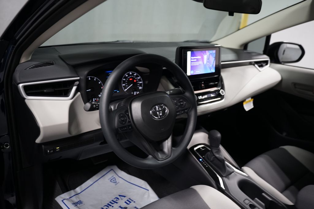 2025 Toyota Corolla LE 11