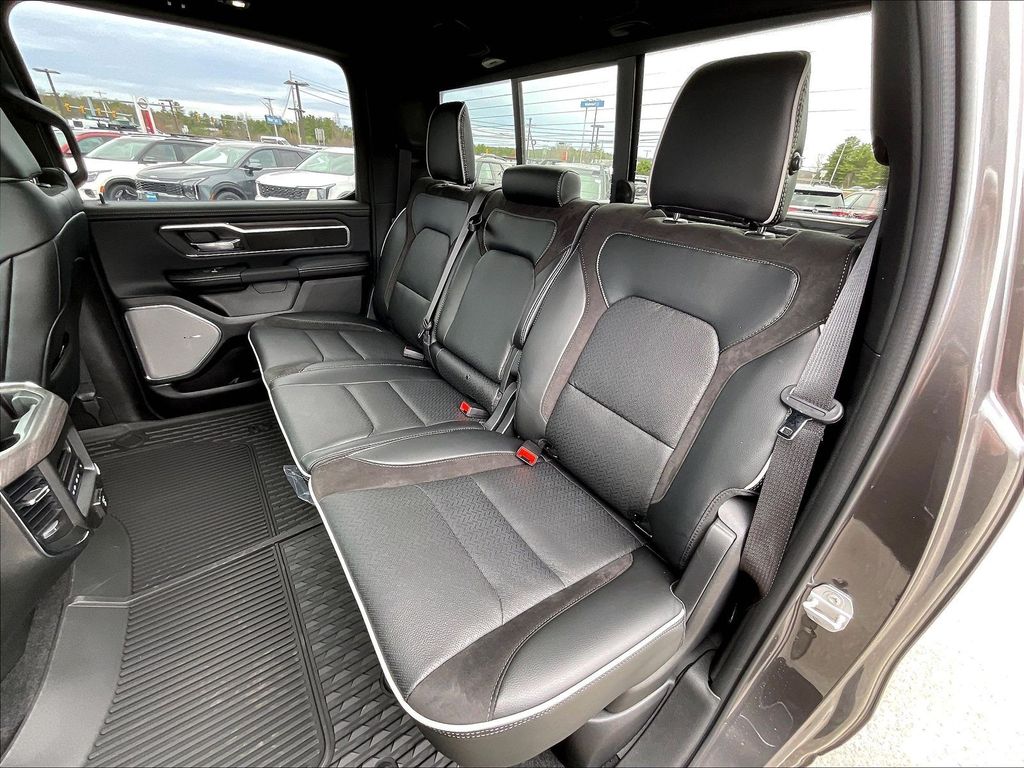 2026 Ram 1500 — photo 15