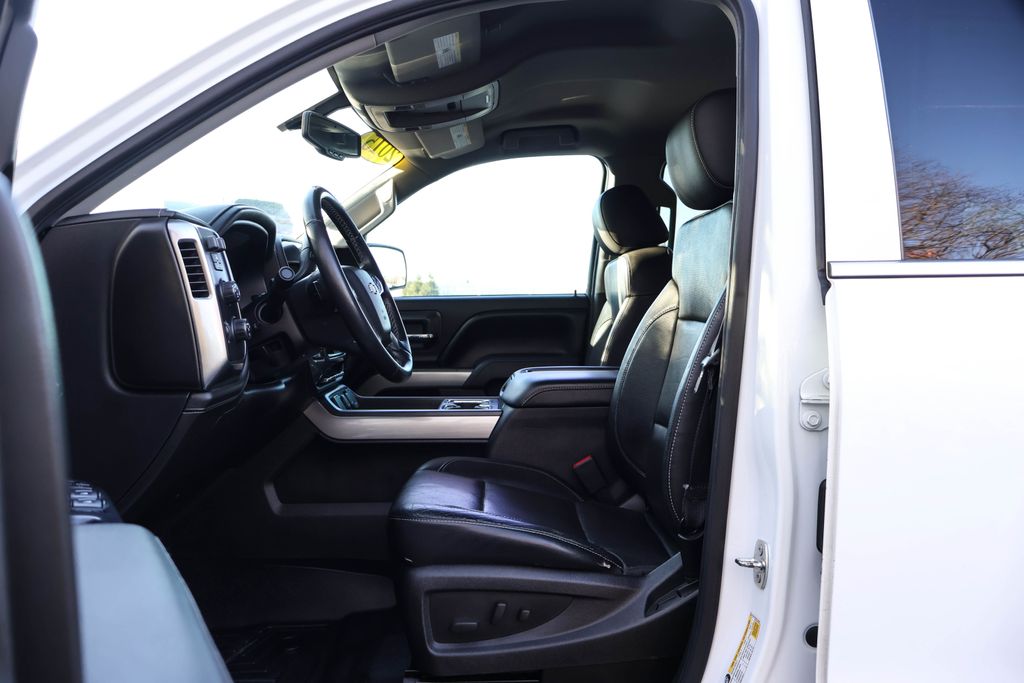 2015 Chevrolet Silverado 1500 LTZ 27