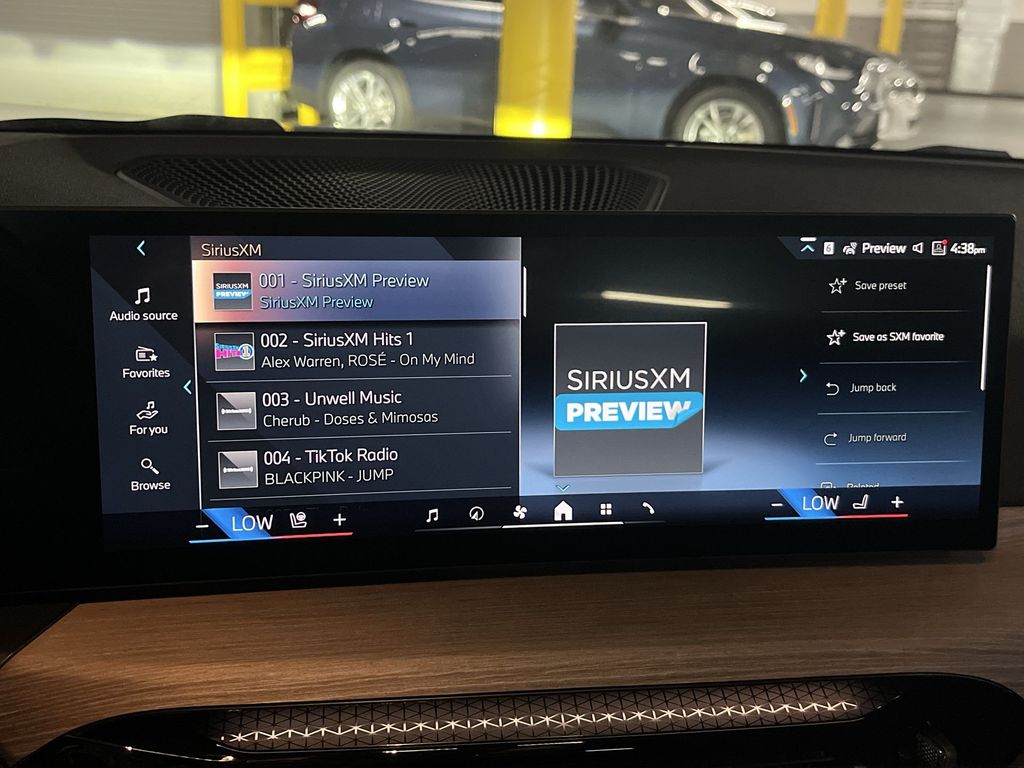 Thumbnail: 2025 BMW 3 Series - 16