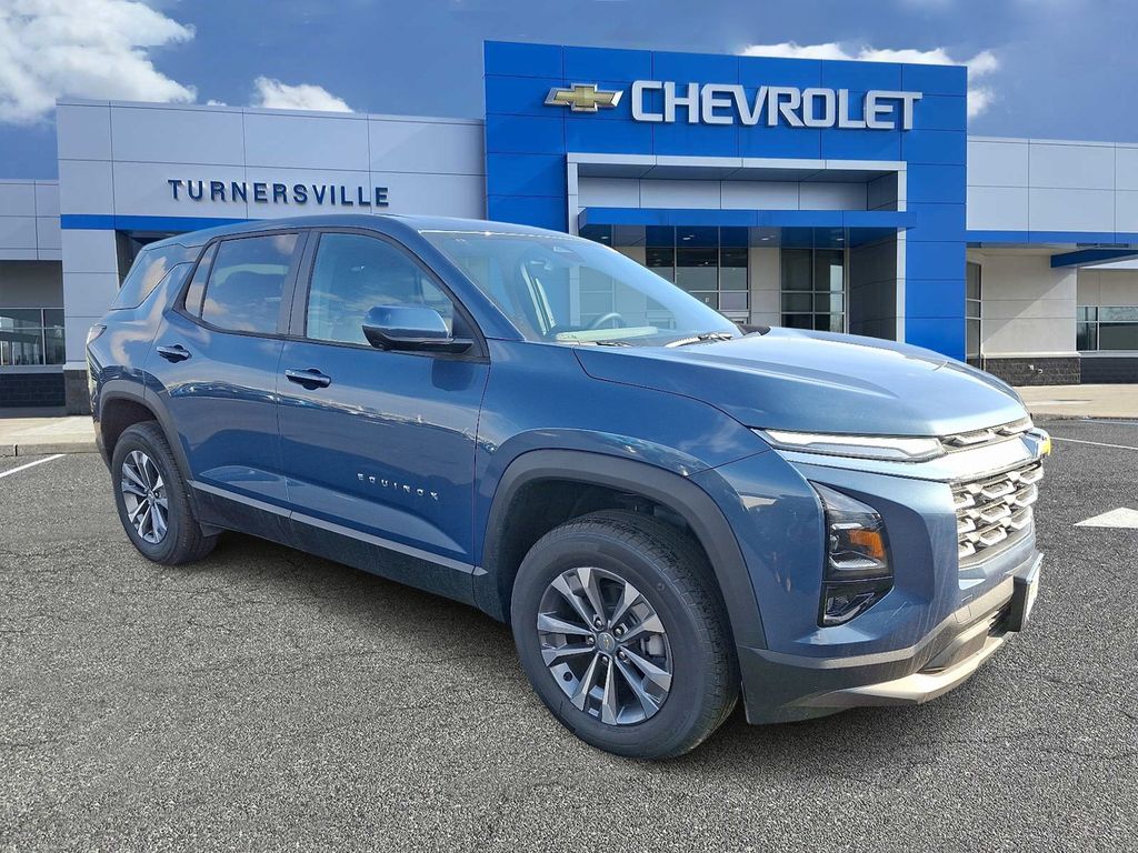 Thumbnail: 2026 Chevrolet Equinox - 2