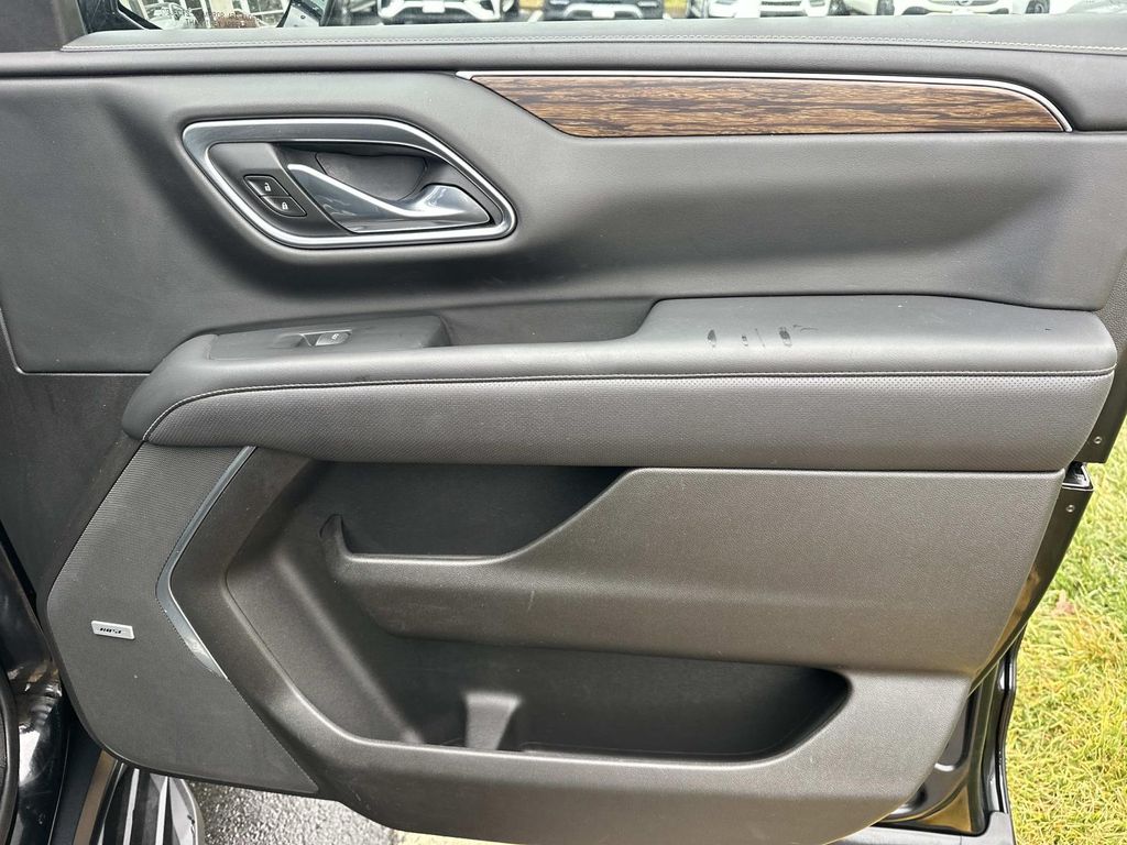 Thumbnail: 2021 Chevrolet Suburban - 18