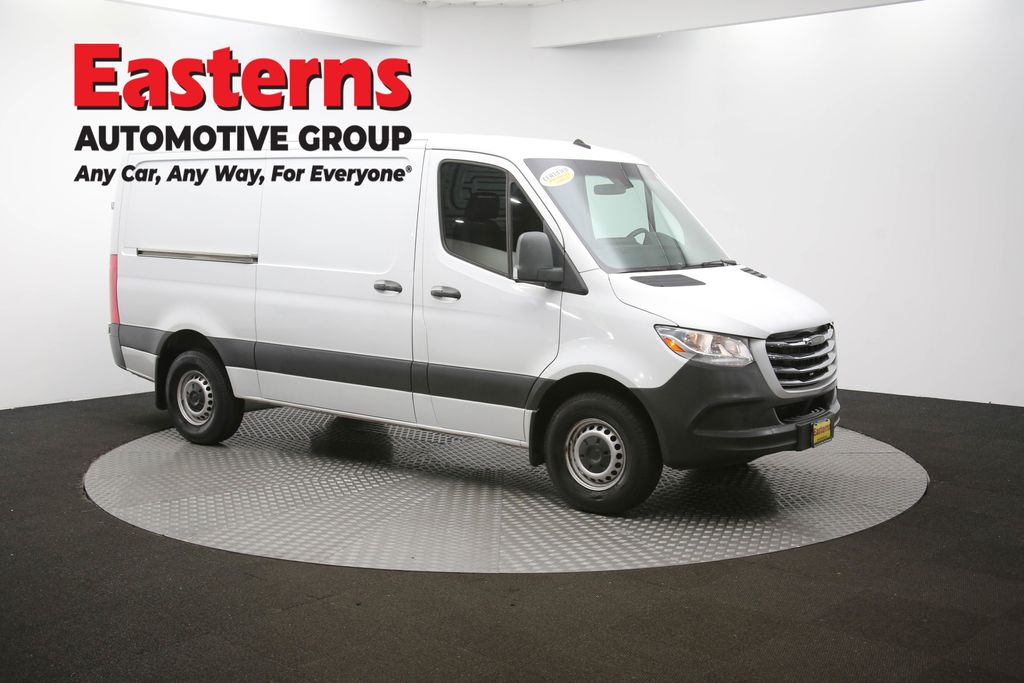 Used 2019 White Freightliner Base image 43