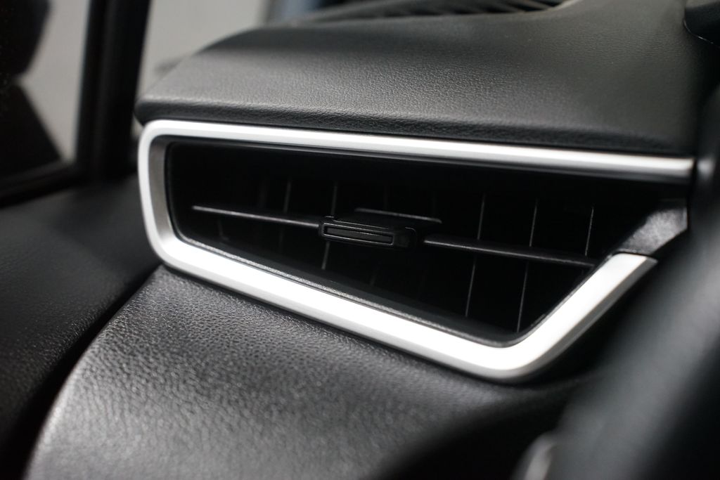 Thumbnail: 2024 Toyota Corolla - 23