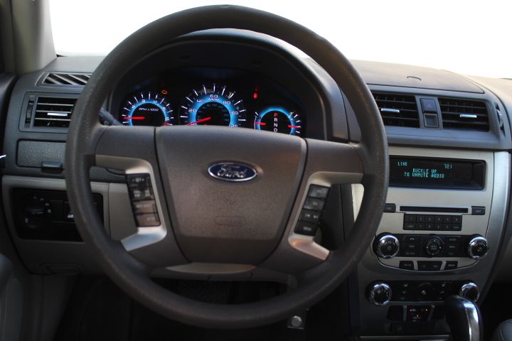 Used Car 2012 Ford Fusion  Se For Sale Under $10,000 In Georgetown, Texas