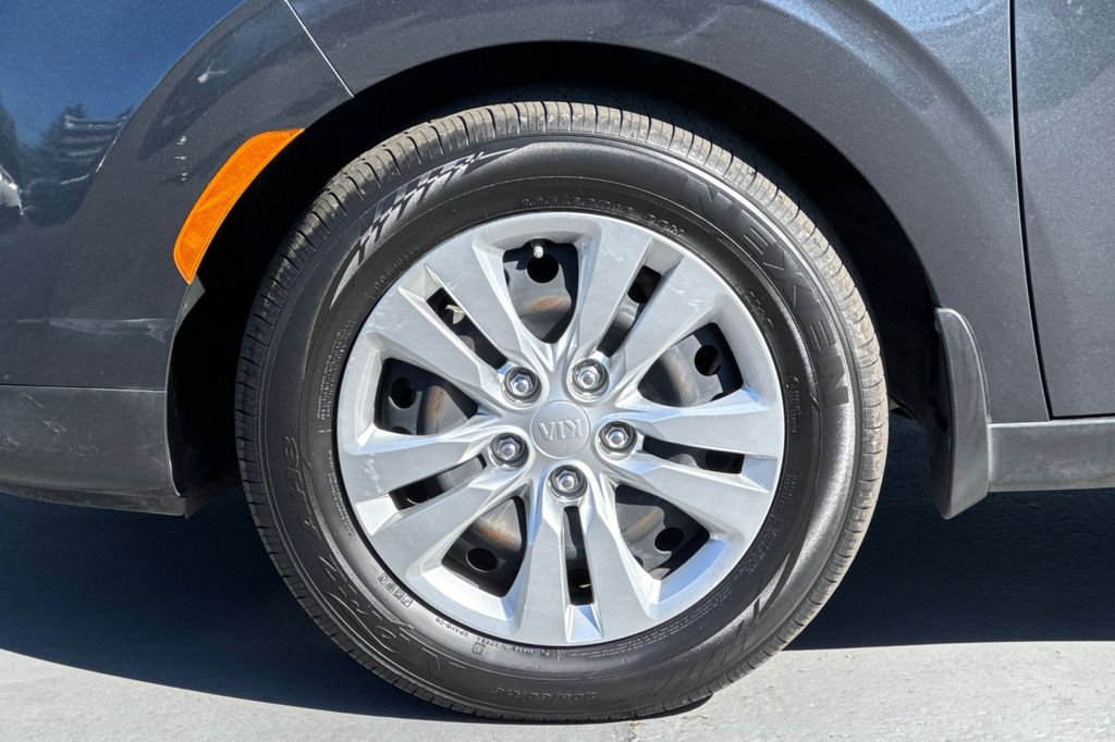 used 2021 Kia Soul car, priced at $16,971