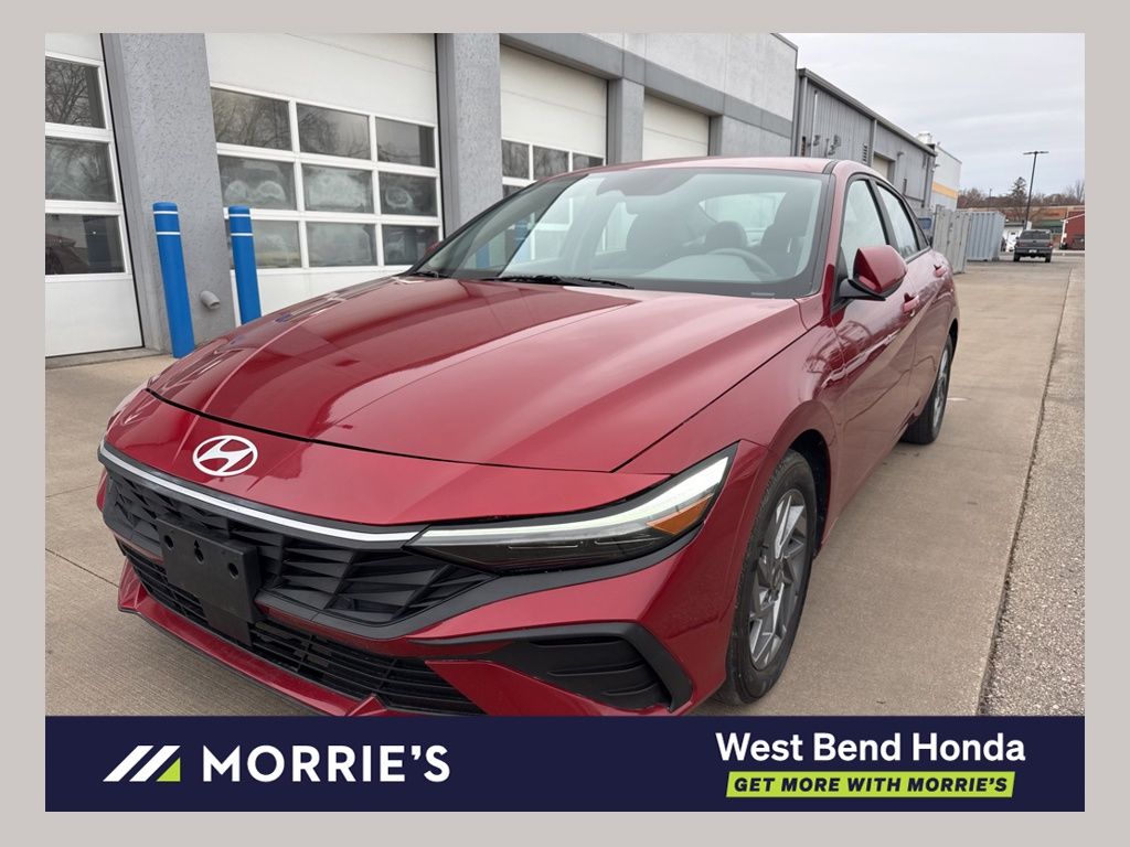 2024 Hyundai Elantra 2.0 SEL IVT's photo