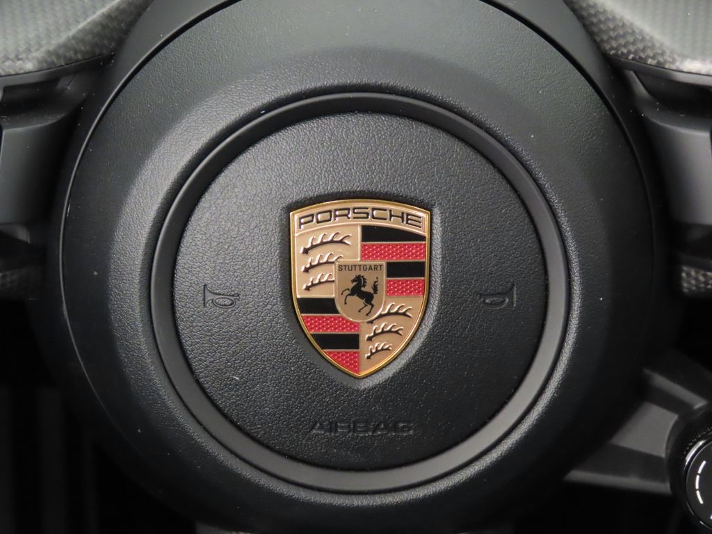 Thumbnail: 2026 Porsche 911 - 20