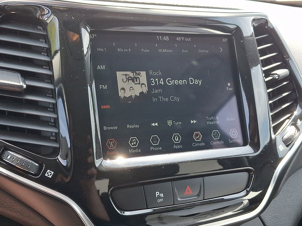 2019 Jeep Cherokee Limited Silver at Honda North