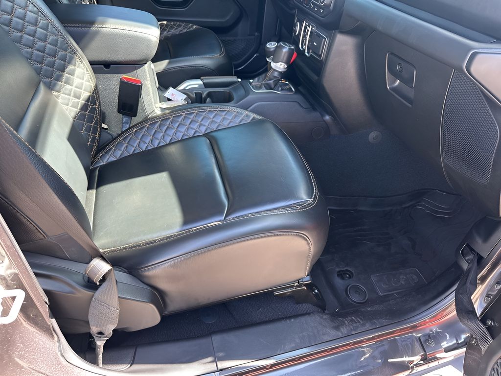 Used Car 2021 Jeep Gladiator  High Altitude For Sale Under $30,000 In Austin, Texas