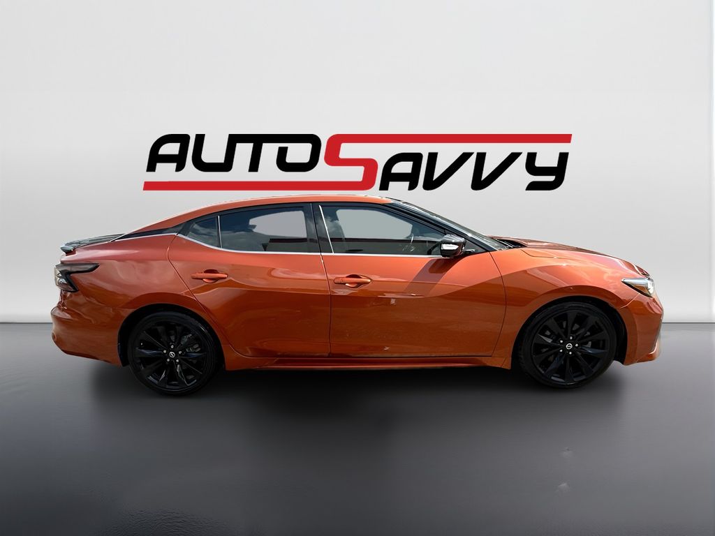 Used 2022 Orange Nissan SR image 8