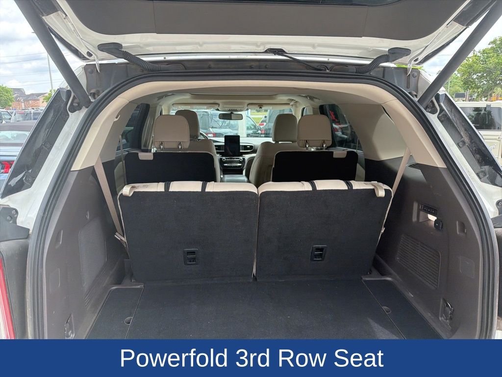 2021 Ford Explorer Platinum