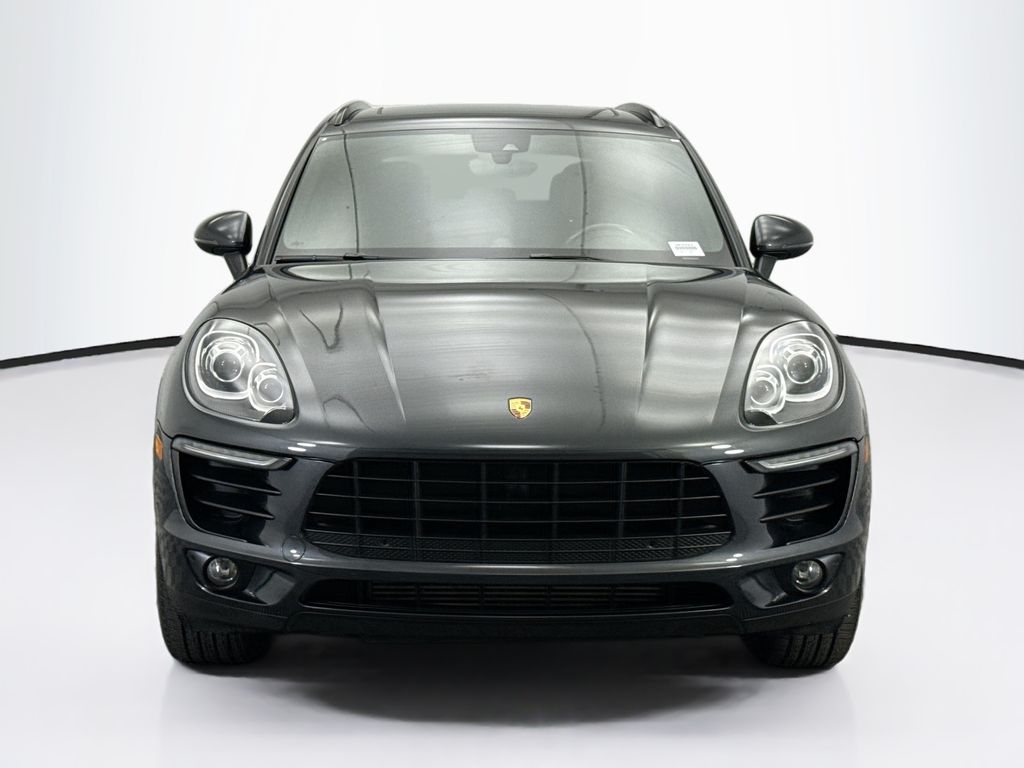 Thumbnail: 2017 Porsche Macan - 2