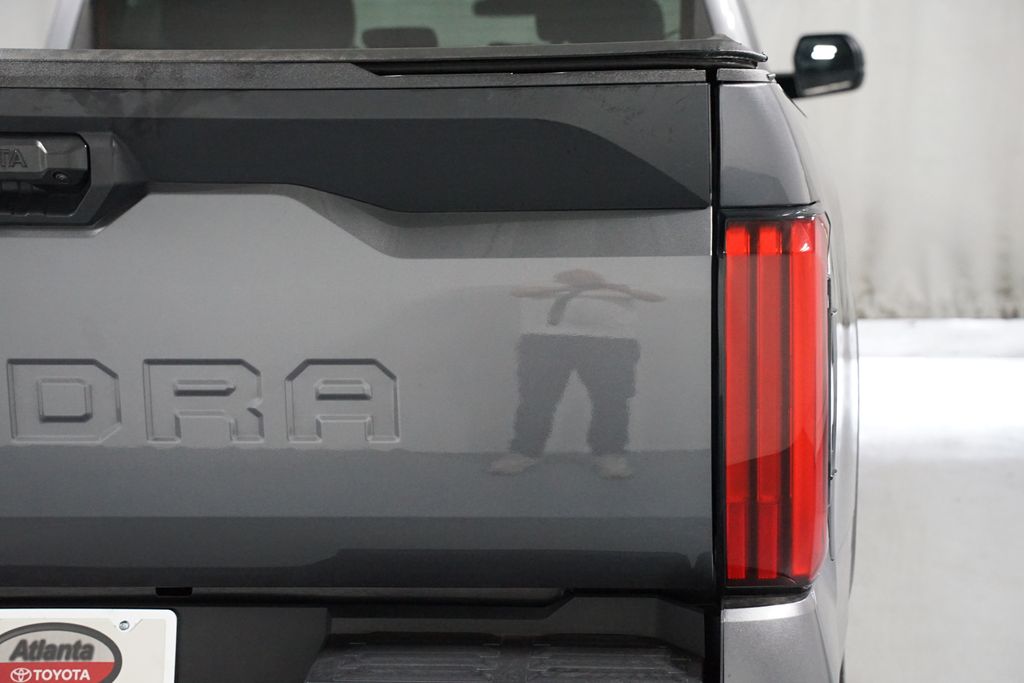 Thumbnail: 2024 Toyota Tundra - 10