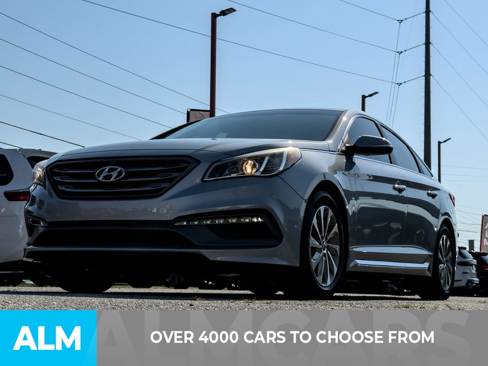 Used 2017 Gray Hyundai Sport image 2