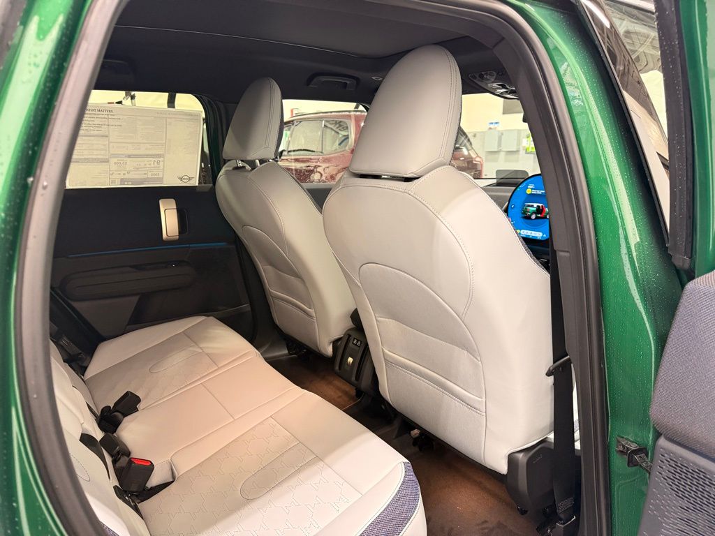 2025 MINI Cooper Countryman Iconic 24