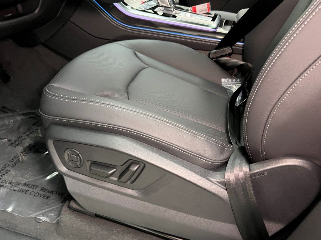 Thumbnail: 2026 Audi Q7 - 29