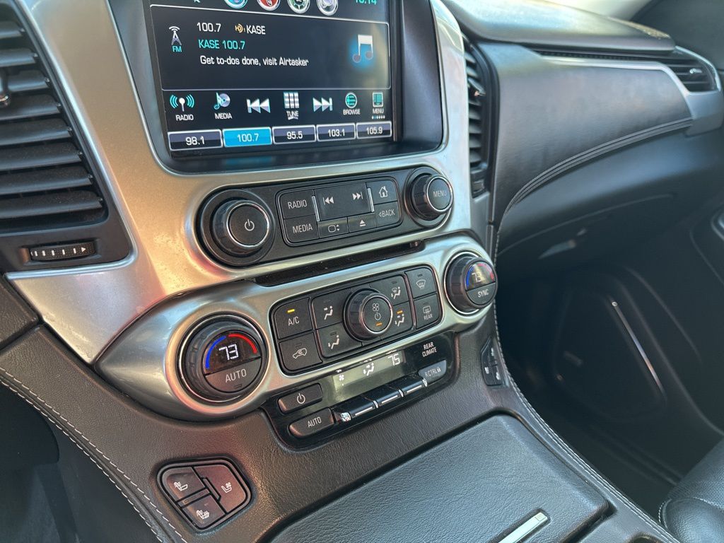 Used Car 2020 Chevrolet Suburban  Premier For Sale Under $40,000 In Austin, Texas