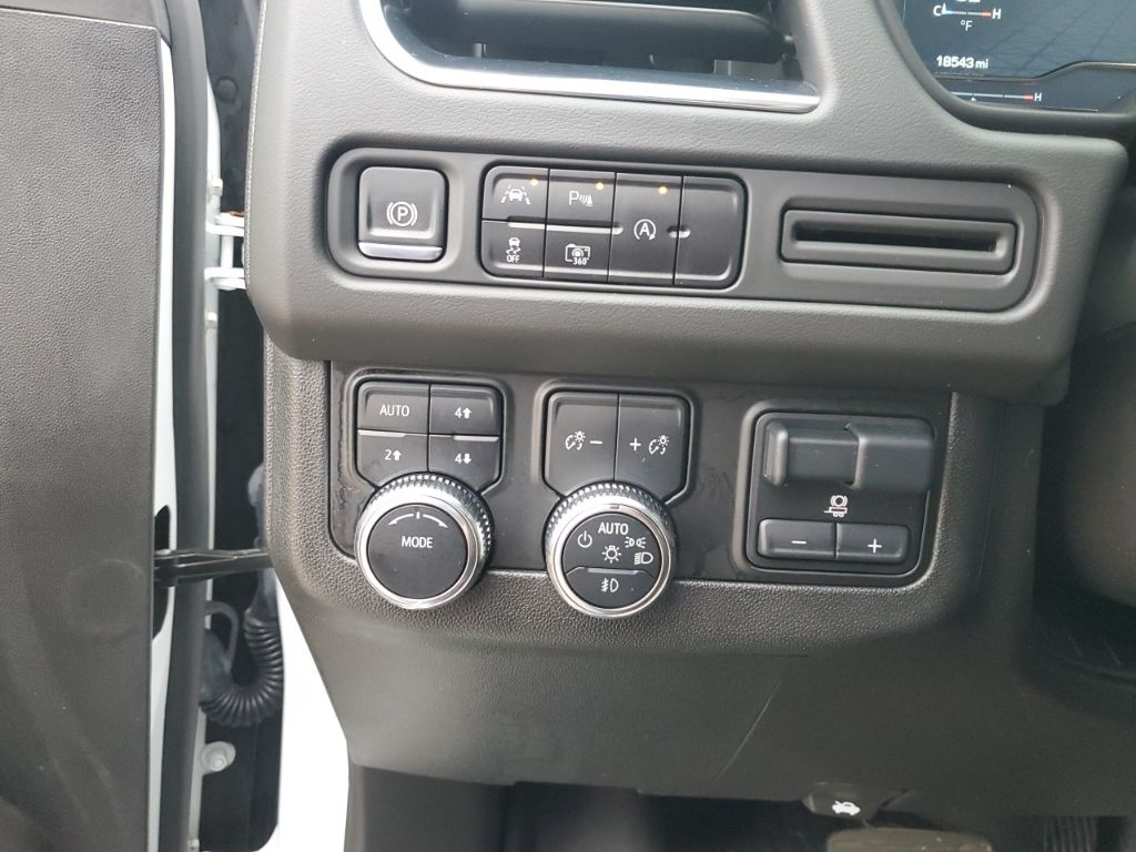 Used Car 2024 Gmc Yukon Xl  Slt For Sale Under $70,000 In Austin, Texas