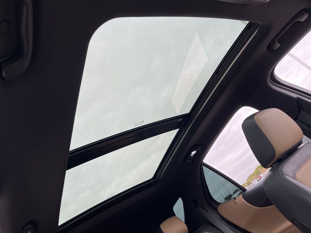 Thumbnail: 2022 Chevrolet Equinox - 30