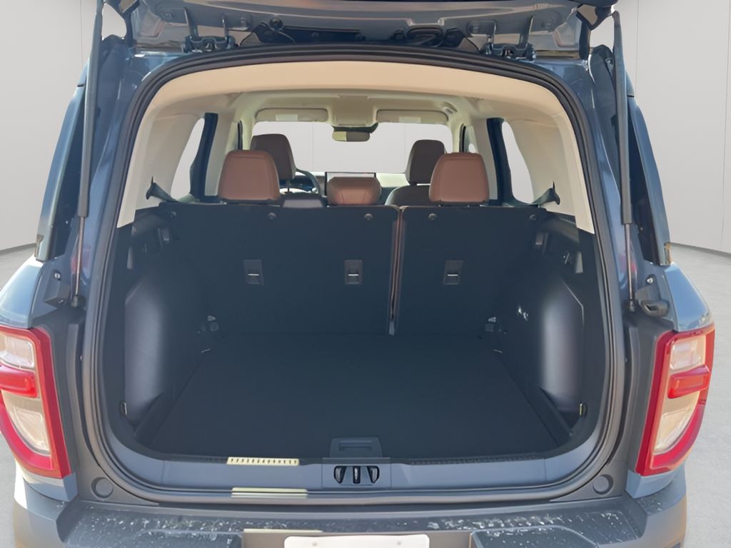 2025 Ford Bronco Sport Outer Banks photo 14