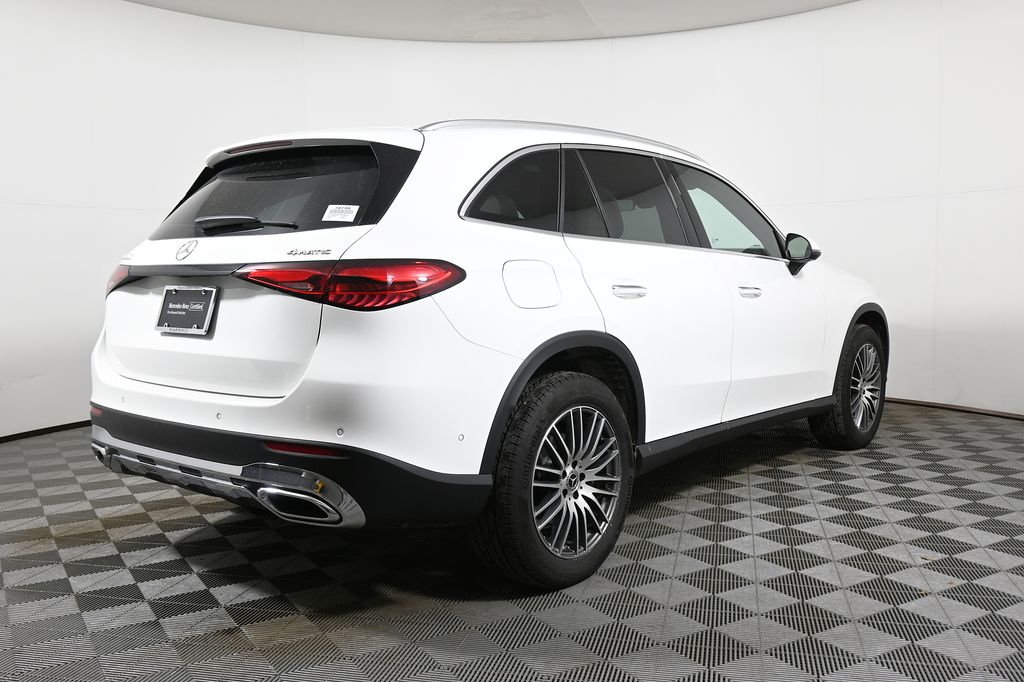 Thumbnail: 2026 Mercedes-Benz GLC - 7